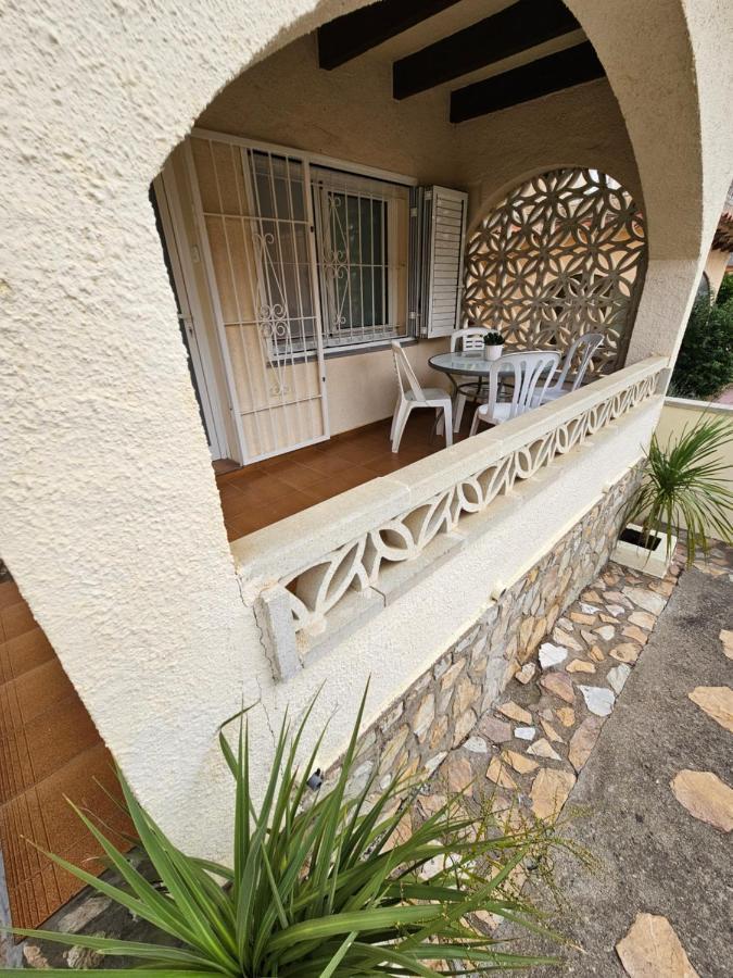 הוילה L' Escala Casa Sebastian מראה חיצוני תמונה